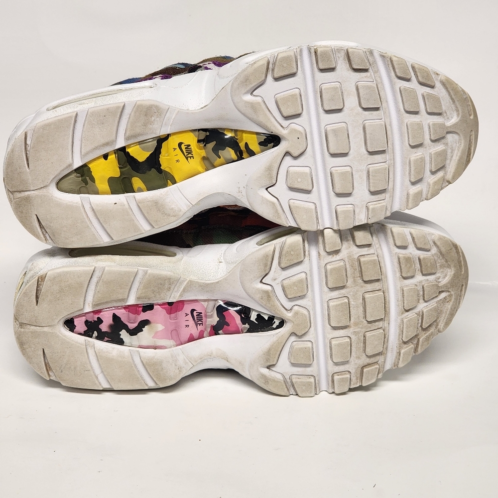 Men's Nike Air Max 95 ERDL Size 4 - Picture 8 of 12